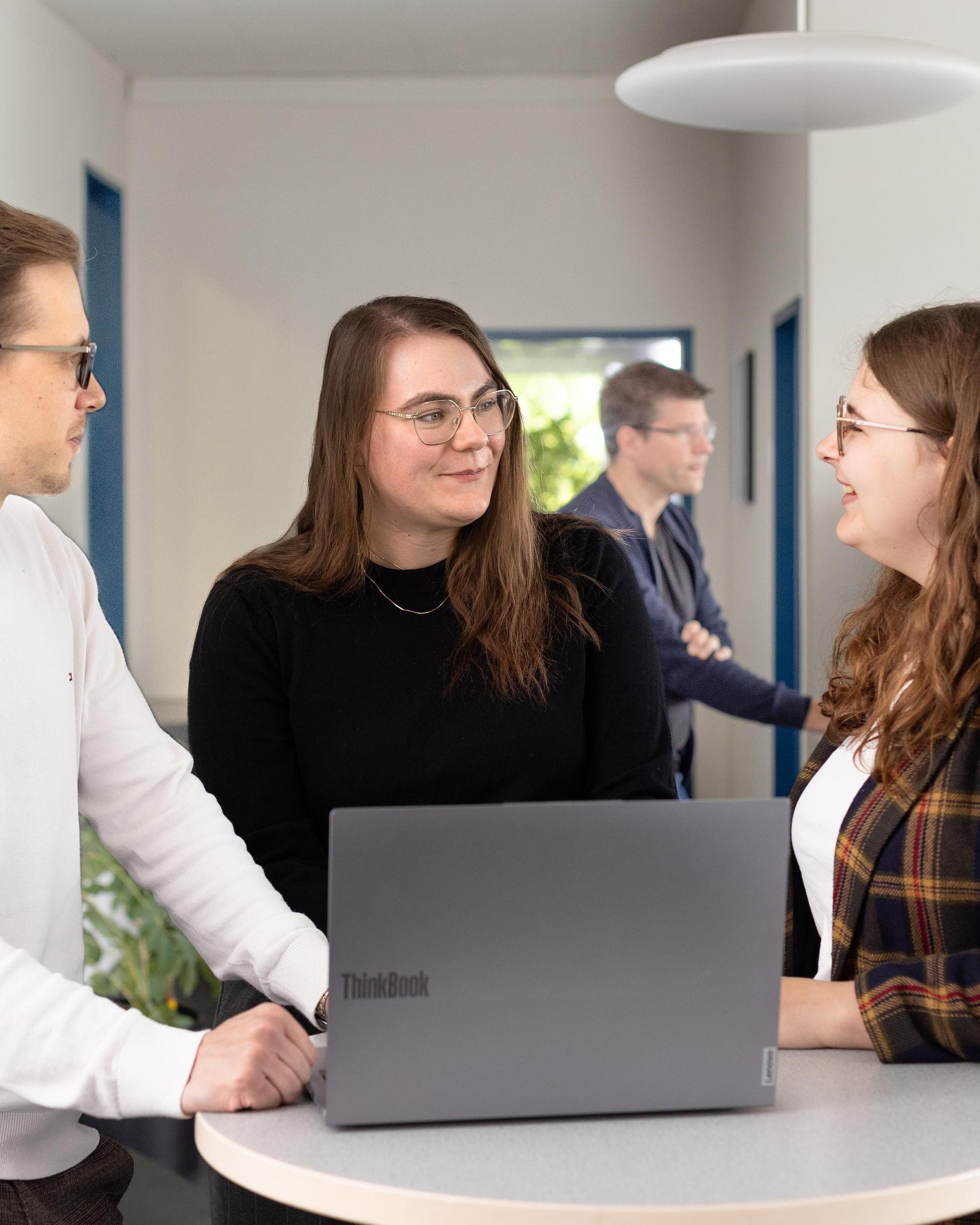 Bild von Junior Software Engineer im Cross-Company-Programm