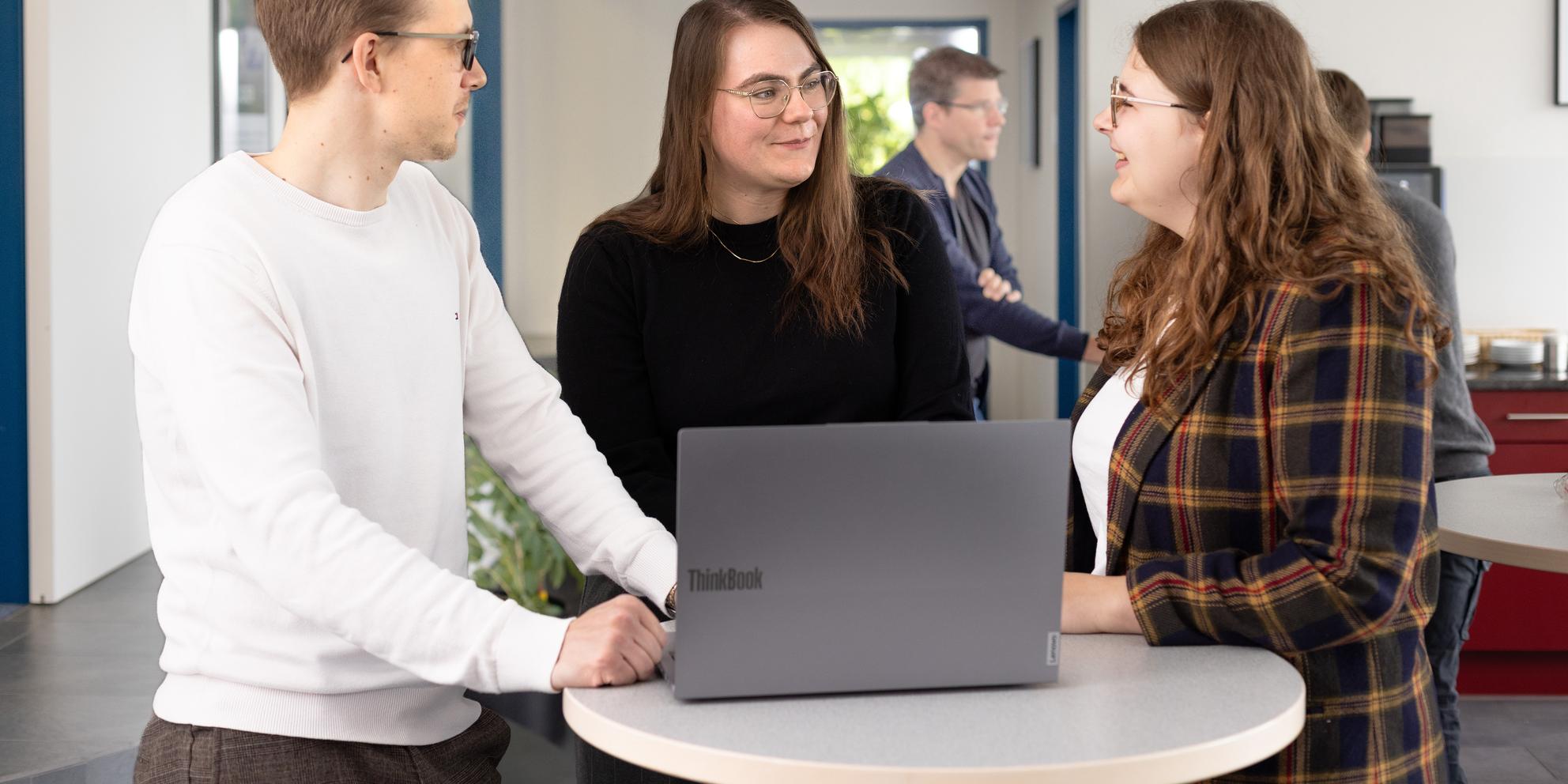 Bild von Junior Software Engineer im Cross-Company-Programm